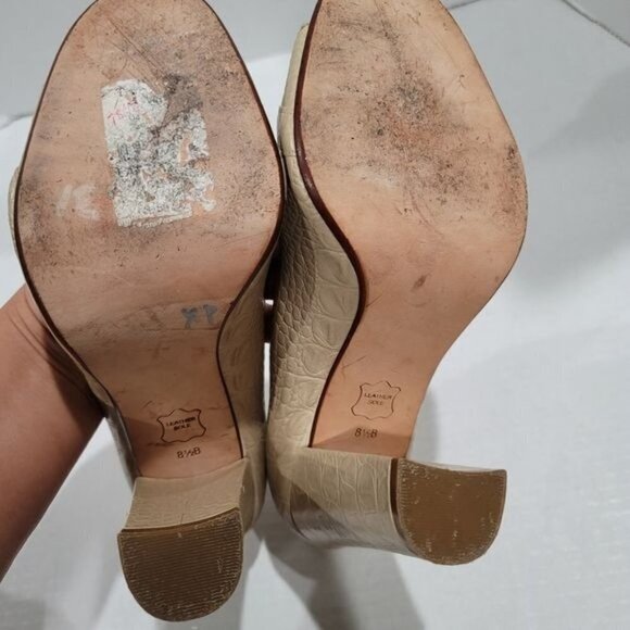 Talbots Croc Embossed Leather Pep Toe Heels Size 8.5 B - Picture 11 of 13